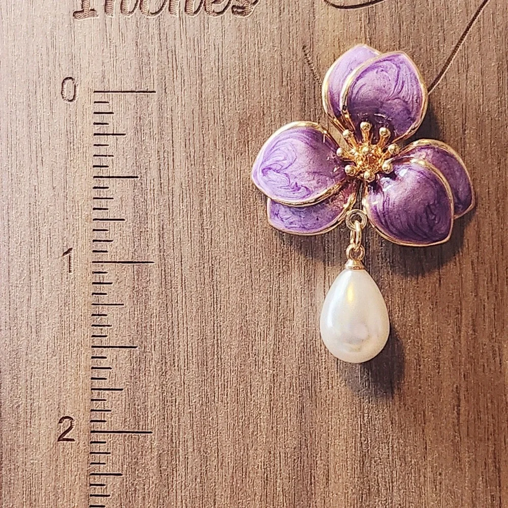 Purple Enamel‎ Flower Drop Earrings Gold Tone Faux Pearl Teardrop Floral Dangle